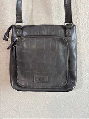 Relic Gray Croc-Embossed Leather Messenger Crossbody